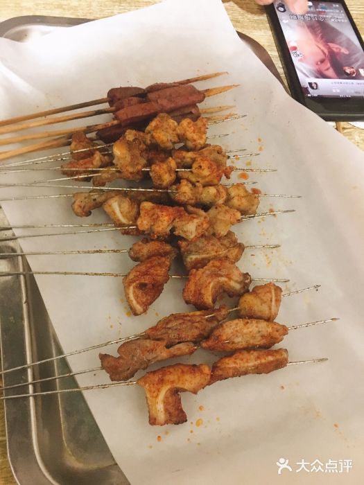 小红桶烧烤(烟台芝罘医院总店)图片