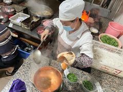 -正宗杨记普洱酸醋米线(总店)