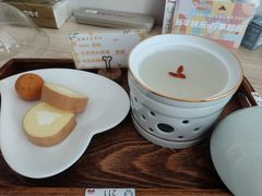 -雪梅月子中心(华侨城店)