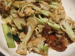 -关东小磨东北菜(漕河泾印象城店)