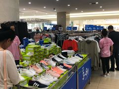 店内环境-金钻百货
