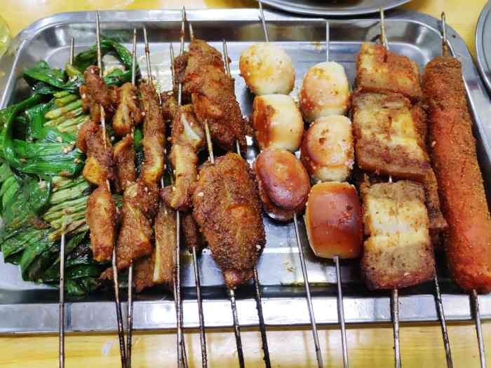 神农烧烤(堤角店)-"「烤扇贝」「铁板虾滑」端上来的时候,烤到.