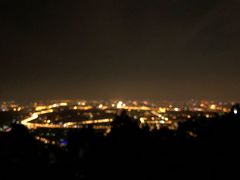 -鬼笑石后山停车场