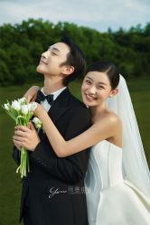 -雨墨婚纱摄影工作室