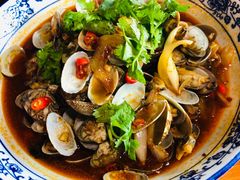 -琥珀老六龙虾(四里河店)