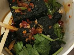 -黑色经典臭豆腐·湖南特产(步行街店)