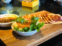 -大头虾越式风味餐厅(光明广场店)