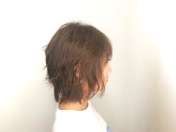 -PE SALON