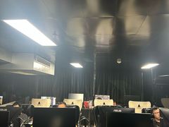-绿树电竞(五路店)