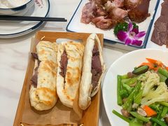 -培万河间驴火•驴肉火锅(东平店)