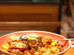 -云海肴·汽锅鸡·云南菜(天山百盛优客店)