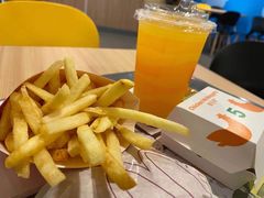 -麦当劳(民盈·国贸城店)