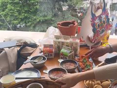 -包整·丝娃娃(一览甲秀楼风景店)