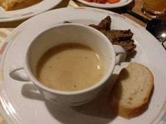 -汇泉王朝大饭店-旋转餐厅(南海路店)