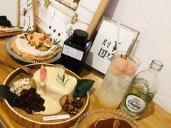 -半勺舒舒生日蛋糕店