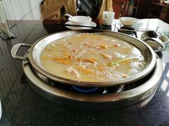 -老来福·非遗酸汤兔(凯旋路店)