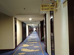 -肇庆国际大酒店(七星岩星湖景区店)