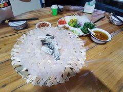 -官塘陈记鱼生·潮汕砂锅粥·牛肉火锅(潮枫路总店)