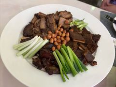 牛满满热卤拼盘-喜盈门.鱼鲜家味(金马店)