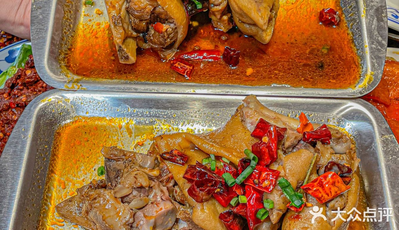 为了这家肥肠圆子蛋炒饭我愿意允远就在成都‼️