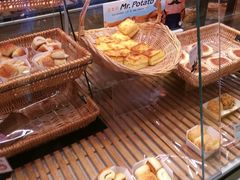 -巴黎贝甜(杨浦宝地店)