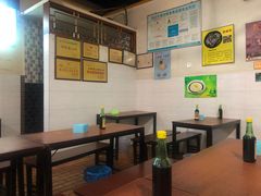 大堂-李米线(武陵路店)