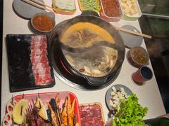 -钢管厂五区小郡肝串串香火锅(梅川路店)