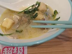 -小杨生煎(金山百联购物中心3楼店)