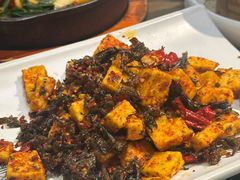 -云海肴·汽锅鸡·云南代表菜(天山百盛优客店)