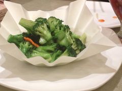 清炒西兰花-城南往事济南风味主题餐厅(东环店)