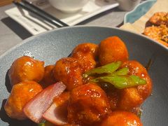 菠萝咕噜肉-啫神·广州地标美食(北京路店)