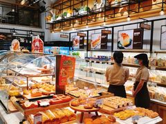 面包甜点陈列柜-罗森尼娜(解放西路店)