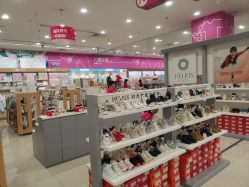 -孩子王(万达广场店)