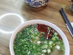 -陇上全荟兰州传统牛肉面(延吉路店)