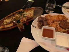 -Efes Turkish & Mediterranean Cuisine 艾菲斯餐厅(陆家嘴店)