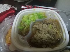 -南城香·饭香串香馄饨香(青年路店)