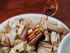 -宝瑞门钉肉饼店