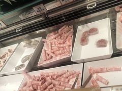 -金滏山烤肉·海鲜·火锅自助餐厅(襄阳万达店)