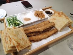 -闻道食府烙饼卷带鱼(原车耳营店原大觉寺店)