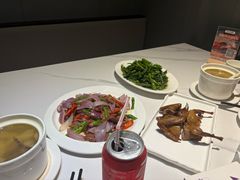 -琬苑鸽庄·川粤融合菜(解放碑总店)