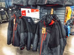 -迪卡侬(袁家岗店)