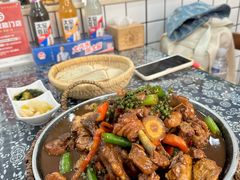 -八两八金·莱芜特色炒鸡(市南漳浦路店)