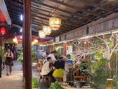 -三道苗苗鱼·美蛙黄辣丁(八里店)