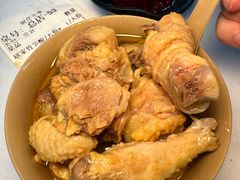 -刘姐啤酒鱼民族演艺餐厅(西街总店)