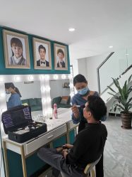 点击看大图 -定格摄影·轻奢定制写真馆