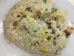 咸鱼鸡肉粒炒饭-冰岛茶餐厅(人民路店)