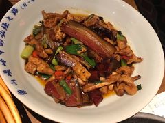 -吃饭皇帝大土家民族菜(正大广场店)