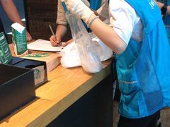 -星巴克(深圳梅林虹湾店)