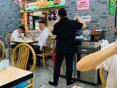 大堂-老边饺子馆(西站店)
