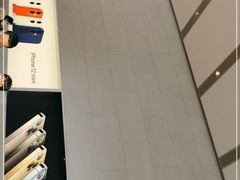 -Apple零售店(华贸购物中心店)